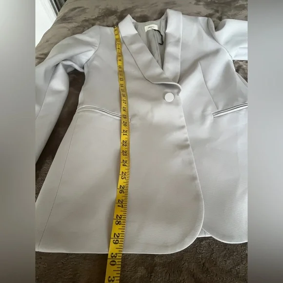 VICOLO Light Gray Tailored Blazer with Notched Lapels - Picture 9 of 11